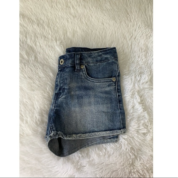 Levi’s Shorty Adjustable waist Size 12 R (Girl) - Picture 2 of 11